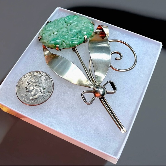 🌺RARE Vintage Sterling/Gold Jadeite Flower Brooch - Picture 2 of 16